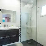 Llevantpicafort Villa *