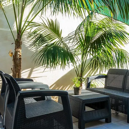 Llevantpicafort Villa *