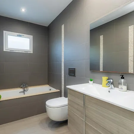 Villa Llevantpicafort *