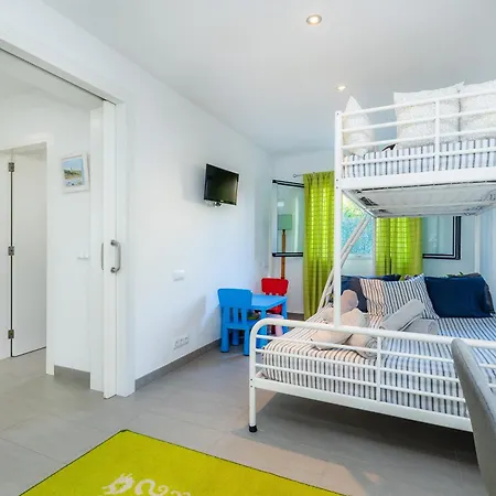 Llevantpicafort Villa *