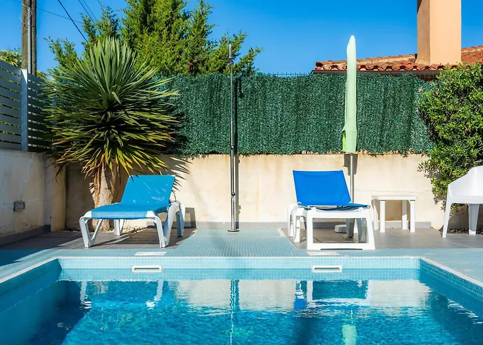 Llevantpicafort Villa *